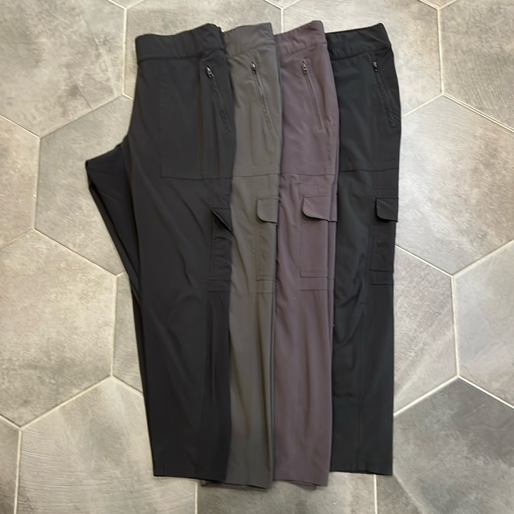 Athleta 4 PAIR Chelsea Cargo ankle pant. Size 12- good condition